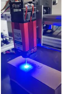 80Watt /10Watt Optik güç Lazer Yazıcı / Markalayıcı / Kesici 80x60cm